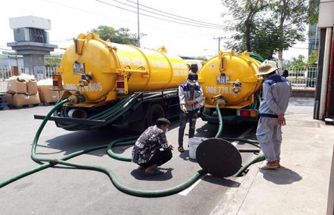 Chuyên Hút Hầm Cầu Quận 11 - Giá Rẻ